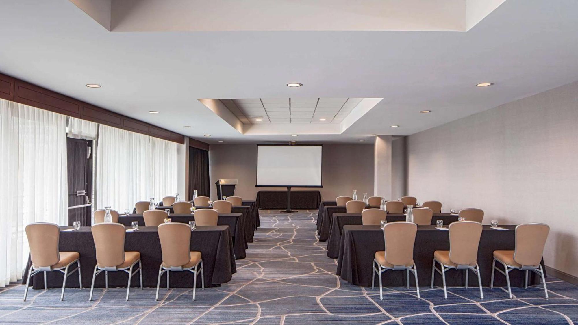Sonesta Hotel Houston Iah Airport Extérieur photo